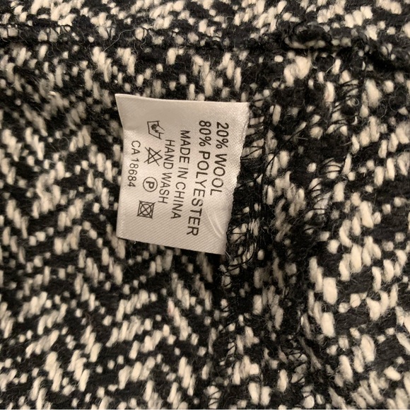 Fall Jacket by Gilani - Picture 5 of 5